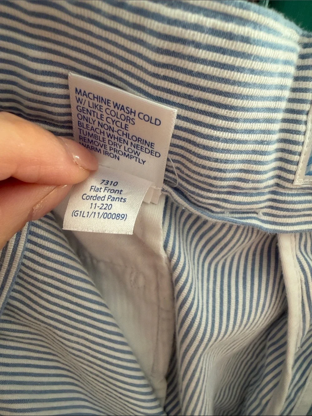 Southern Tide ~28” or fabric
